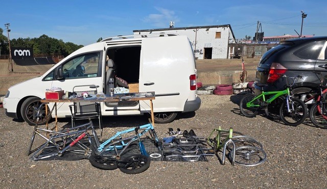 Bootsale-Pic2